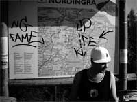 K�rlek och Revolt del I 2004 ... (lund malm� g�teborg �rnsk�ldsvik ume� simrishamn malm�)